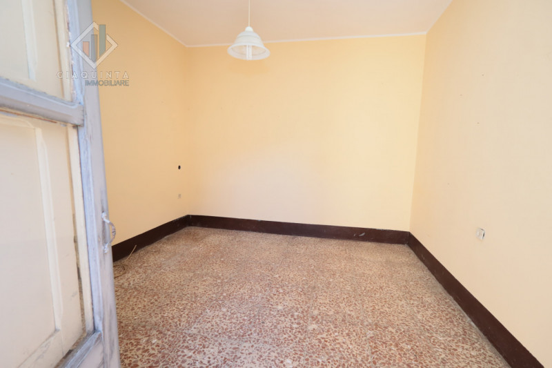 Immagine 7 di Casa indipendente in vendita  in via Soldato di Cuzzo n 19 a Palagonia