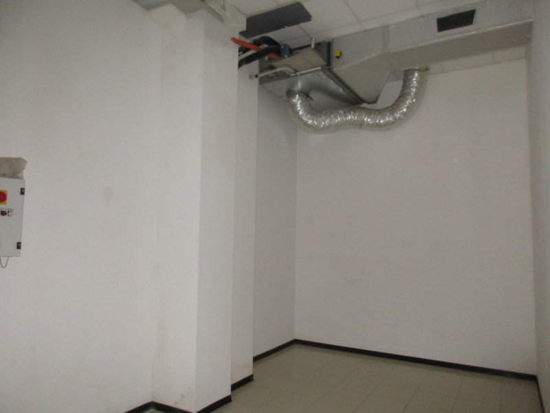 Immagine 4 di Negozio in vendita  in Via Venezia a Vigonza