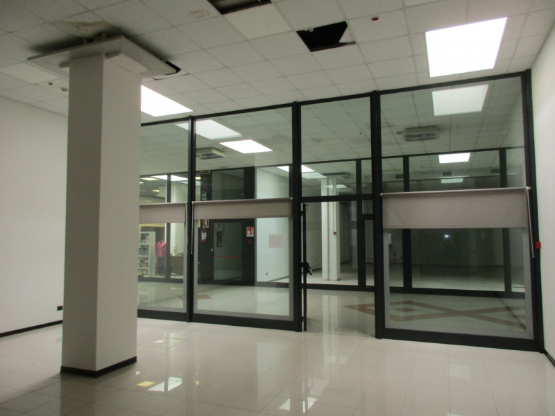 Immagine 6 di Negozio in vendita  in Via Venezia a Vigonza