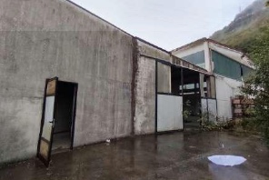 Immagine 13 di Capannone industriale in vendita  in VIA DON CALABRIA 5 a Grezzana