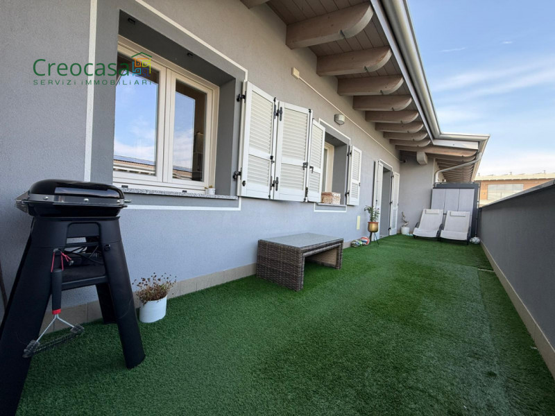 Immagine 4 di Appartamento in vendita  in Via Gianfranco Miglio 145 a Stezzano