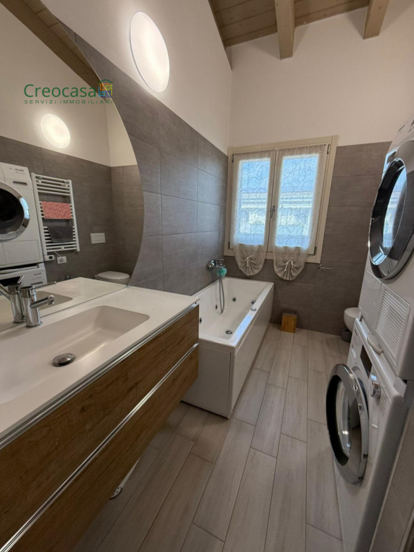 Immagine 10 di Appartamento in vendita  in Via Gianfranco Miglio 145 a Stezzano