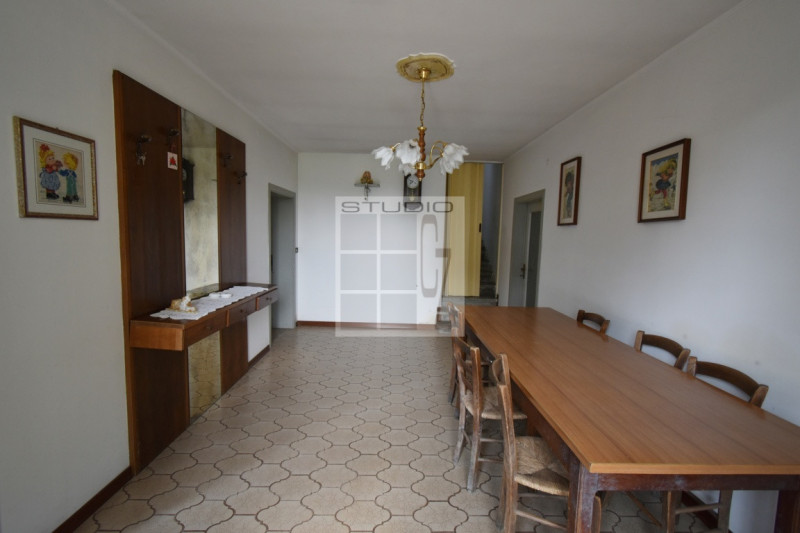 Immagine 3 di Casa trifamiliare in vendita  in via Russia a San Giorgio Delle Pertiche