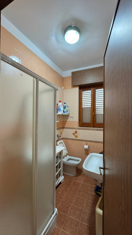 Immagine 13 di Casa indipendente in vendita  in VIA DEL MUGHETTO a Modica