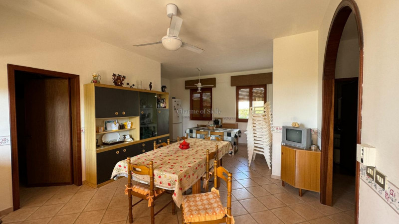 Immagine 14 di Casa indipendente in vendita  in VIA DEL MUGHETTO a Modica