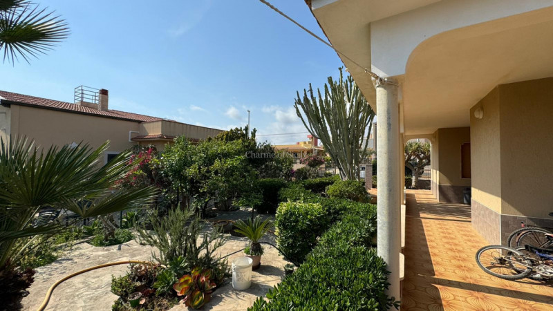 Immagine 17 di Casa indipendente in vendita  in VIA DEL MUGHETTO a Modica