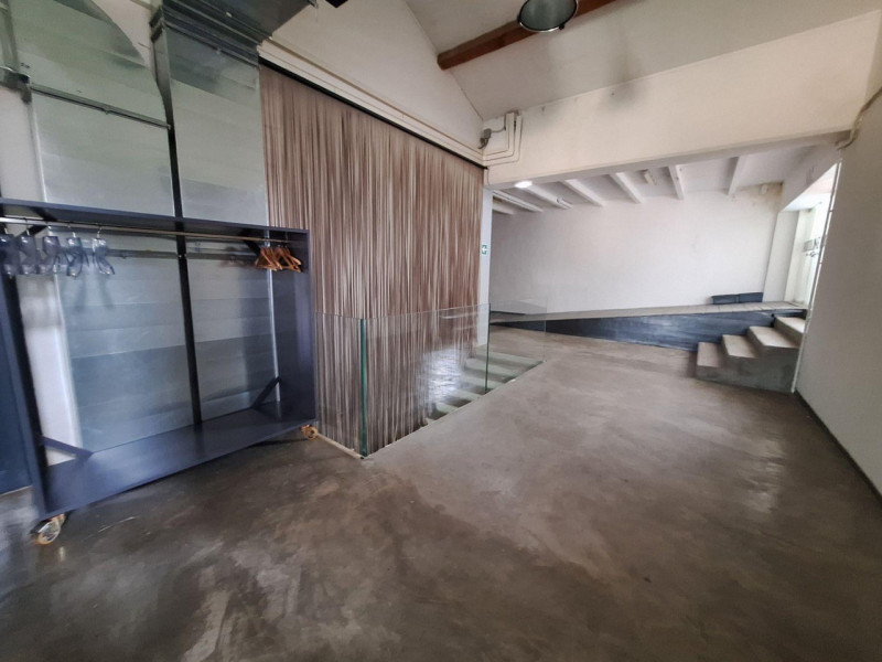 Immagine 7 di Capannone industriale in vendita  in Via Antonio Montinaro, N. snc a Gubbio