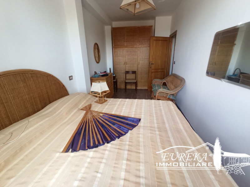 Immagine 13 di Appartamento in vendita  a Castiglione Del Lago