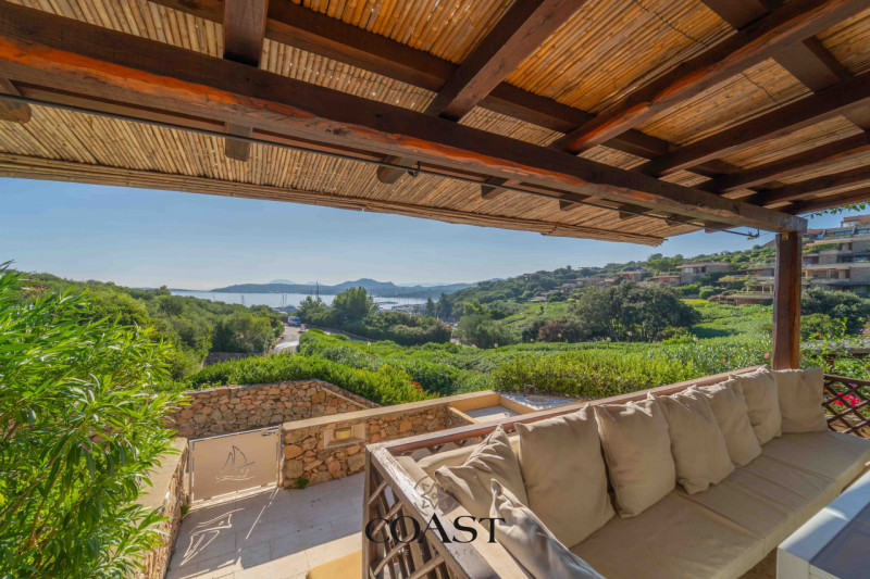 Immagine 5 di Appartamento in vendita  a Olbia