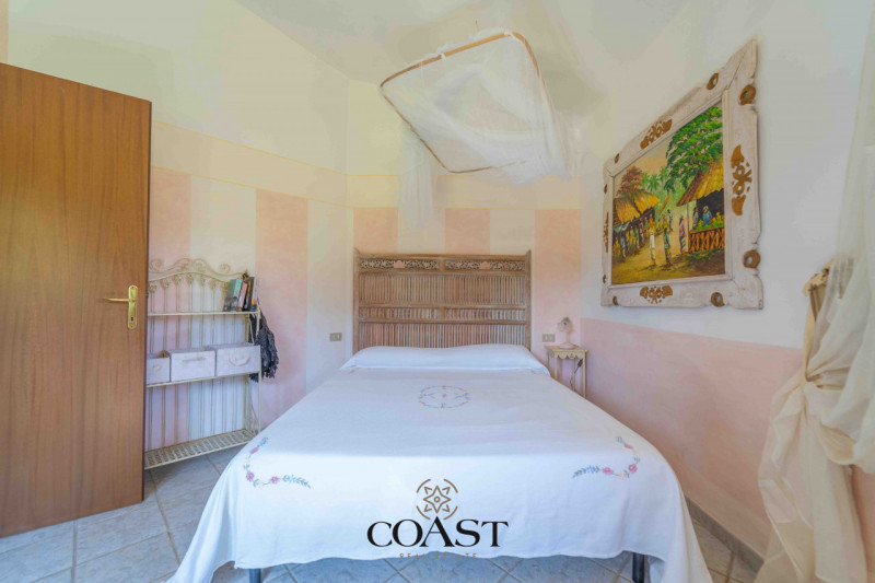 Immagine 12 di Appartamento in vendita  a Olbia