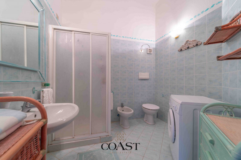 Immagine 24 di Appartamento in vendita  a Olbia