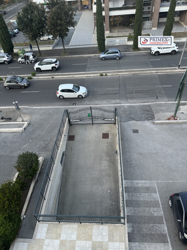 Immagine 4 di Cantina in vendita  in VIA BARTOLOMEO CAVACEPPI a Roma