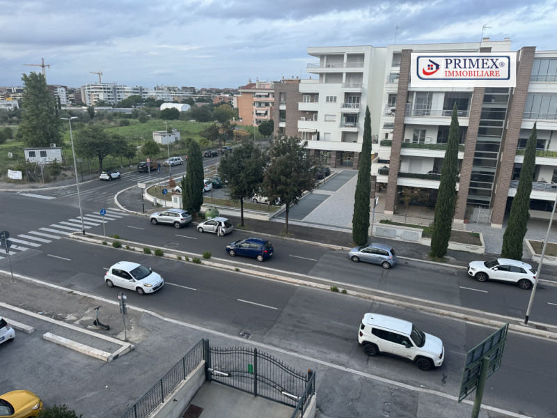 Immagine 7 di Cantina in vendita  in VIA BARTOLOMEO CAVACEPPI a Roma