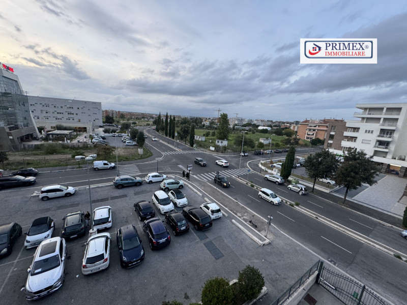 Immagine 10 di Cantina in vendita  in VIA BARTOLOMEO CAVACEPPI a Roma