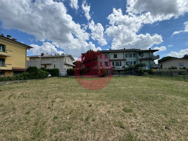 Immagine 5 di Terreno in vendita  a San Mauro Pascoli