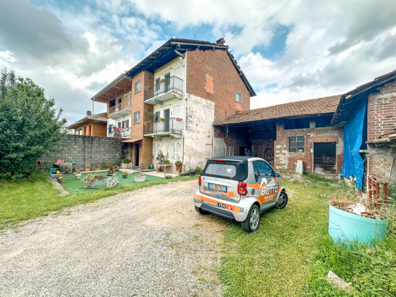 Immagine 22 di Casa indipendente in vendita  in Vicolo Ceraia, 34 a Cavallirio