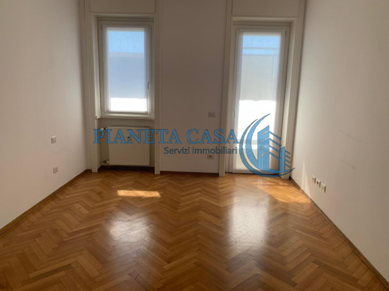 Immagine 10 di Appartamento in vendita  in Via Gioia 139 a Milano