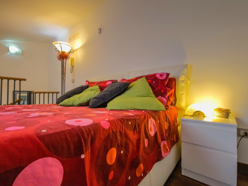 Immagine 56 di Attico in vendita  in Via Abbiategrasso, a Roma