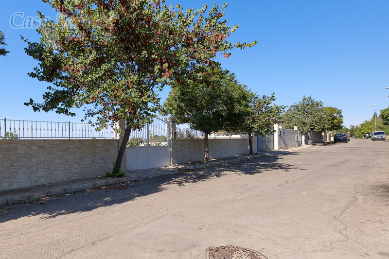 Immagine 10 di Villa in vendita  in Via Scalelle a Gallipoli