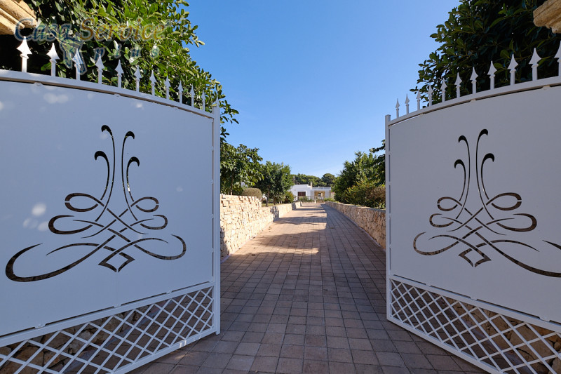 Immagine 35 di Villa in vendita  in Via Scalelle a Gallipoli