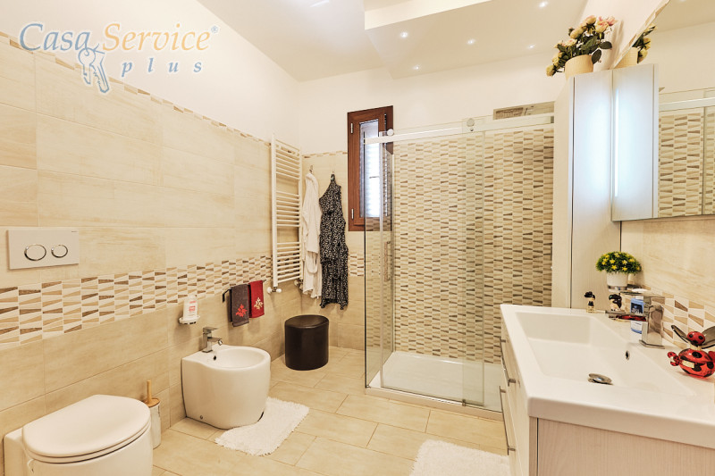 Immagine 48 di Villa in vendita  in Via Scalelle a Gallipoli