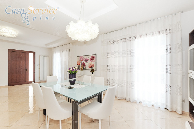 Immagine 56 di Villa in vendita  in Via Scalelle a Gallipoli