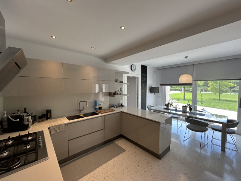 Immagine 7 di Villa in vendita  in Via Gazzo a Mestrino