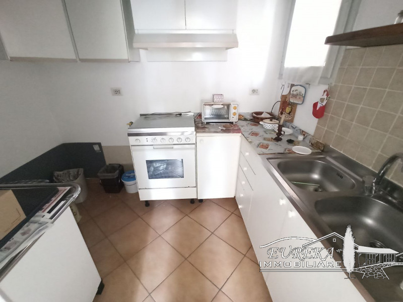 Immagine 9 di Villetta a schiera in vendita  in casamaggiore a Castiglione Del Lago