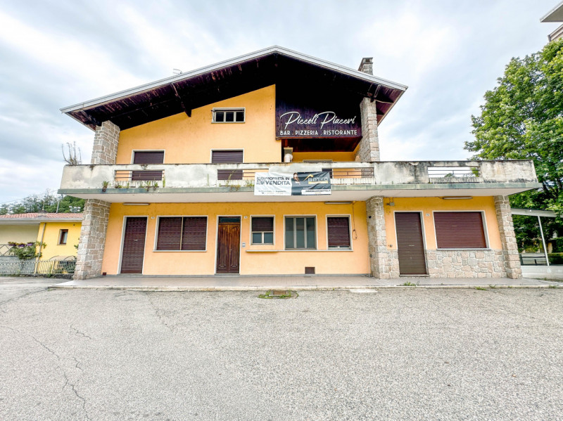 Immagine 2 di Casa indipendente in vendita  in VIA GAUDENZIO FERRARI 114 a Valduggia