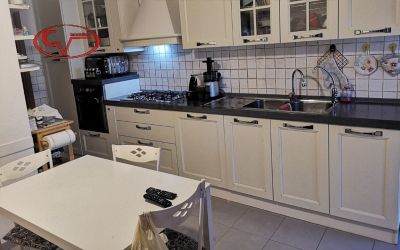 Immagine 3 di Casa indipendente in vendita  in Via dell'artigianato a Montevarchi