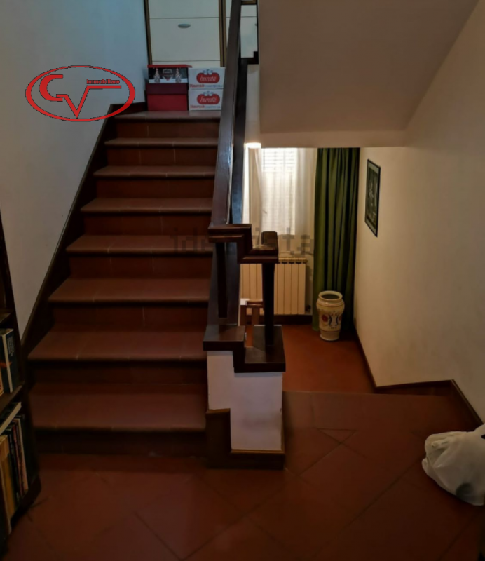 Immagine 5 di Casa indipendente in vendita  in Via dell'artigianato a Montevarchi