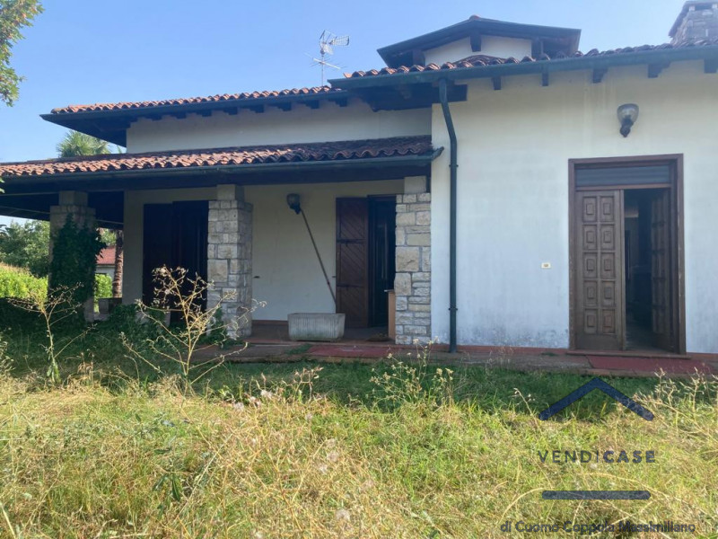 Immagine 2 di Villa in vendita  in CASCINA PEGORSINO a Acquafredda
