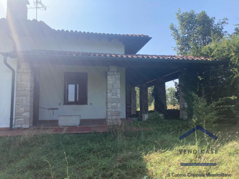 Immagine 9 di Villa in vendita  in CASCINA PEGORSINO a Acquafredda