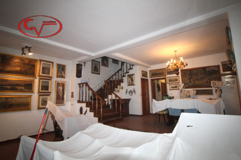 Immagine 10 di Casa indipendente in vendita  in Via Costituzione a San Giovanni Valdarno