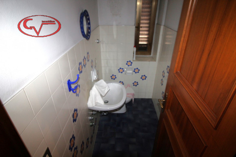 Immagine 12 di Casa indipendente in vendita  in Via Costituzione a San Giovanni Valdarno