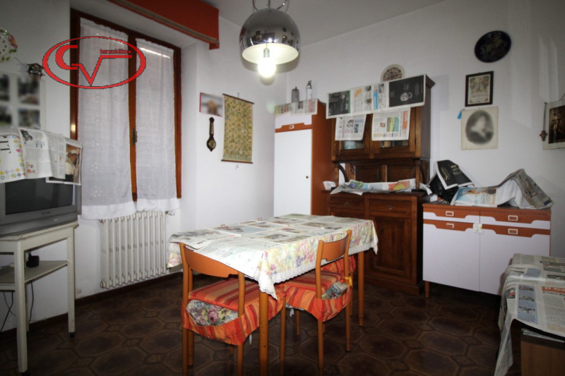 Immagine 16 di Casa indipendente in vendita  in Via Costituzione a San Giovanni Valdarno