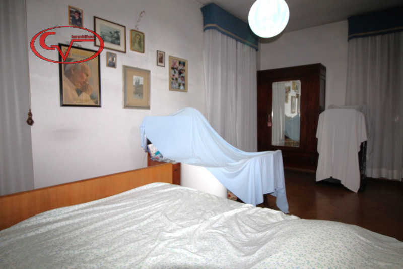 Immagine 30 di Casa indipendente in vendita  in Via Costituzione a San Giovanni Valdarno