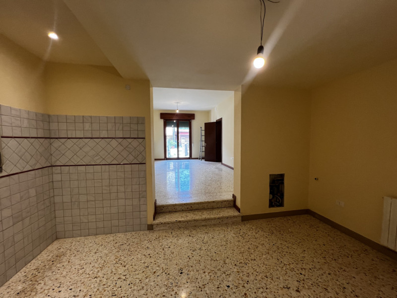 Immagine 25 di Villetta a schiera in vendita  in Via Silvio Pellico 3 a Galzignano Terme