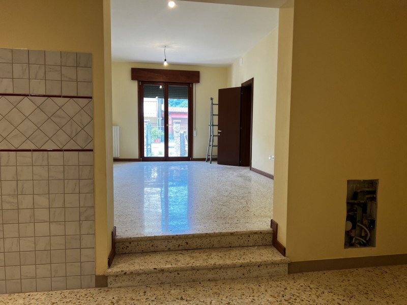 Immagine 26 di Villetta a schiera in vendita  in Via Silvio Pellico 3 a Galzignano Terme