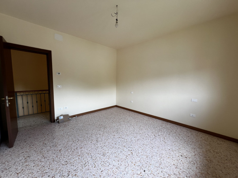 Immagine 33 di Villetta a schiera in vendita  in Via Silvio Pellico 3 a Galzignano Terme