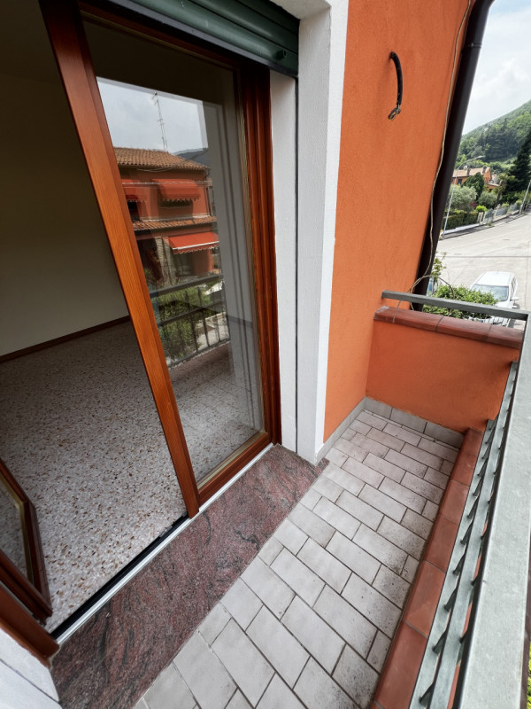 Immagine 36 di Villetta a schiera in vendita  in Via Silvio Pellico 3 a Galzignano Terme