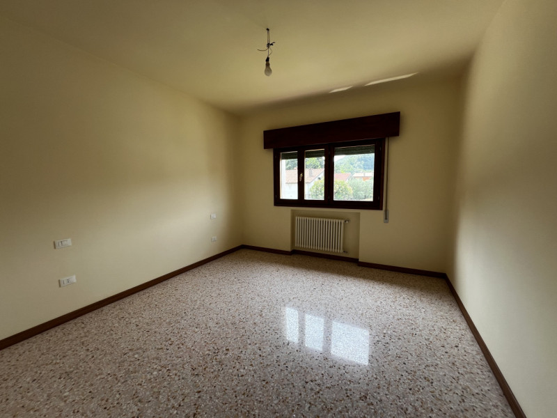 Immagine 37 di Villetta a schiera in vendita  in Via Silvio Pellico 3 a Galzignano Terme