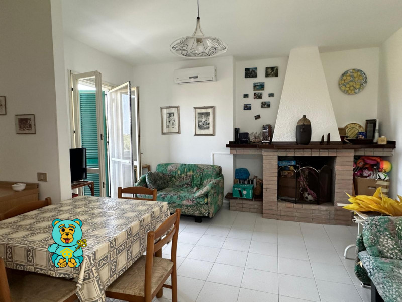 Immagine 1 di Villa in vendita  in via tramonti a Nardo'