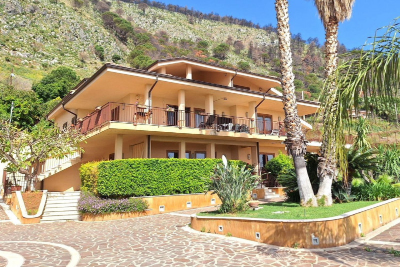 Immagine 2 di Casa indipendente in vendita  in Via Roma, N. 33 a Boara Pisani