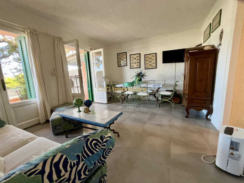 Immagine 11 di Appartamento in vendita  in VIA MARIO CEROLI a Olbia