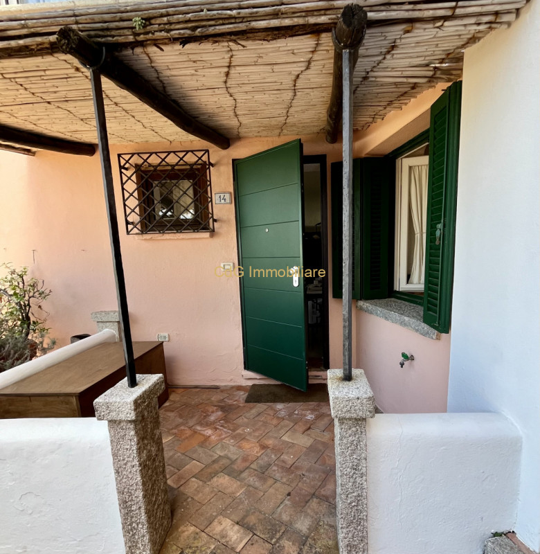 Immagine 33 di Appartamento in vendita  in VIA MARIO CEROLI a Olbia