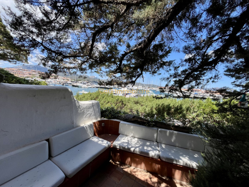 Immagine 35 di Appartamento in vendita  in VIA MARIO CEROLI a Olbia