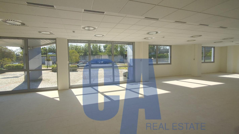 Immagine 6 di Ufficio in affitto  in PIAZZA MAESTRI DEL LAVORO a Cernusco Sul Naviglio