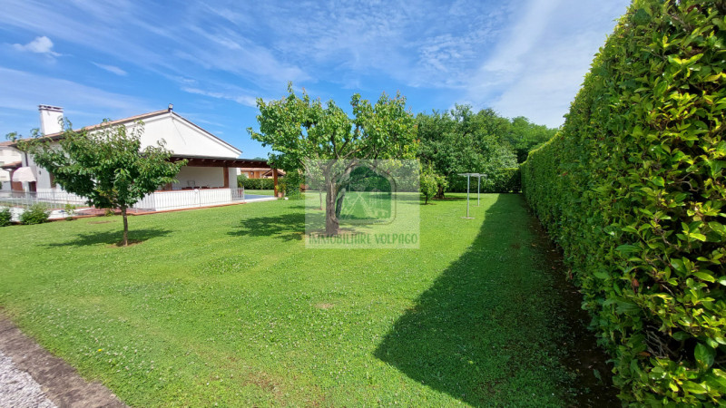 Immagine 1 di Casa indipendente in vendita  in volpago del montello Via schiavonesca nuova 144 a Volpago Del Montello