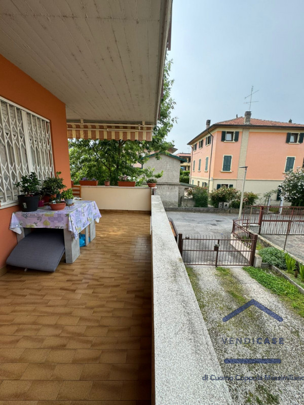 Immagine 19 di Appartamento in vendita  in VIA MARCHERSI, 11 a Desenzano Del Garda
